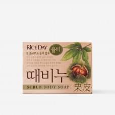 Мило-скраб для тіла Lion Rice Day Scrub Body Chestnut Soap, 100 г