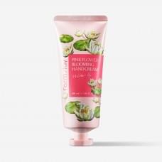 Відновлювальний крем для рук і нігтів Farmstay Pink Flower Blooming Hand Cream Water Lily з екстрактом лілії 100 мл